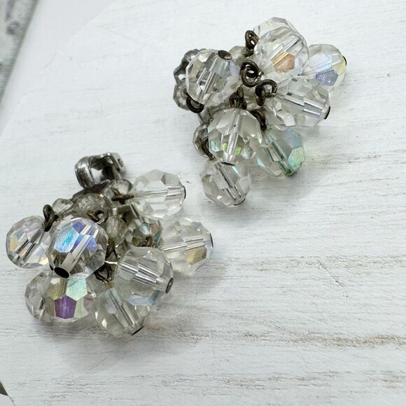 Vintage MCM Aurora Borealis AB Faceted Crytal Cluster Cha Cha Clip On Earrings - Picture 5 of 14